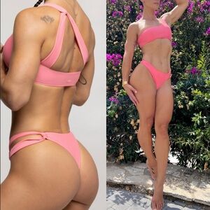 NWT ZENTOA anguila bathing suit and Rio tie bottom in hot pink size small